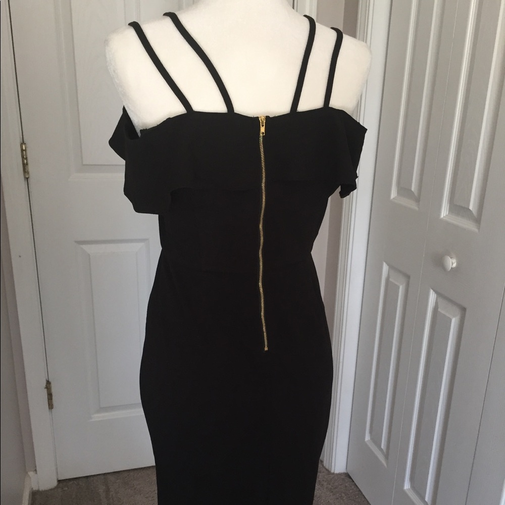 Cute black dress - Picture 3 of 3